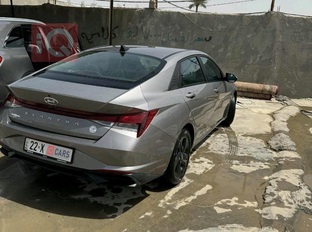 هیوندای ئەلەنترا